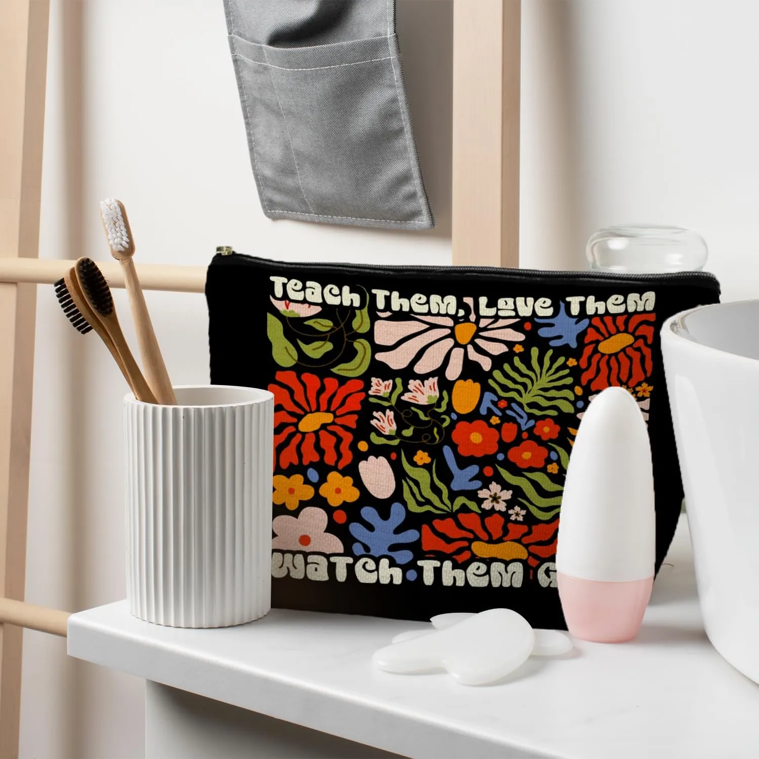 Teacher Gifts: Floral Makeup Bags, Appreciation & Thank You Gifts